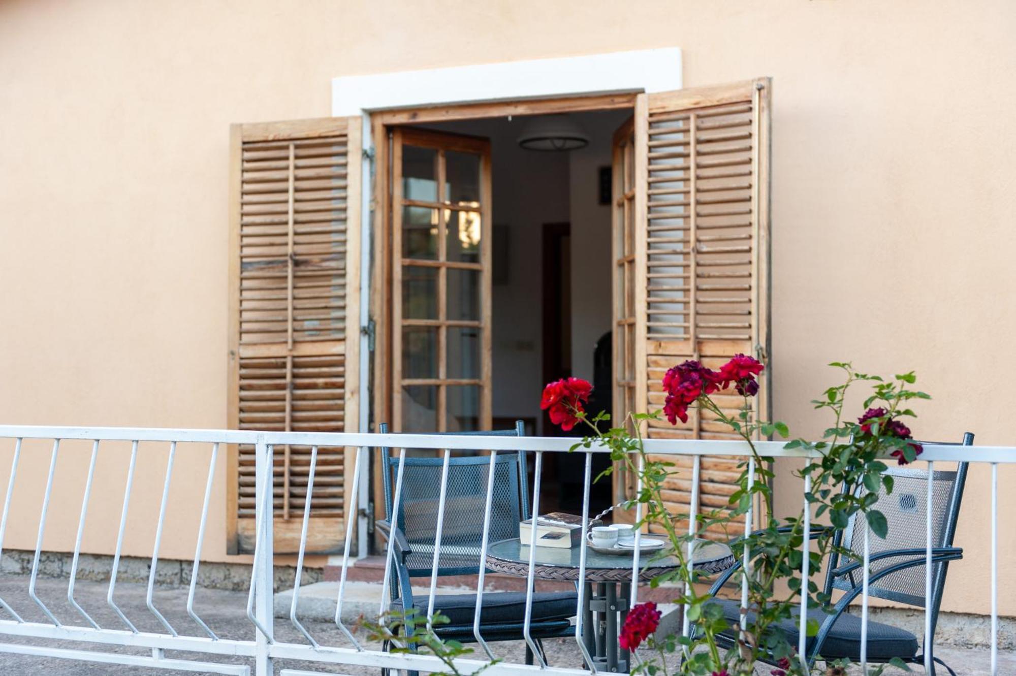 Homes Fig *